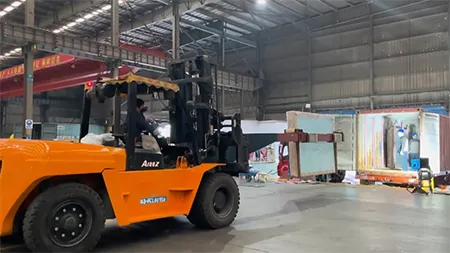 Container Loading Of Glass