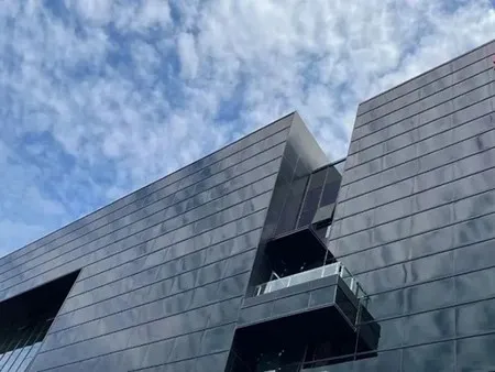 Glass Facades & Curtain Walls